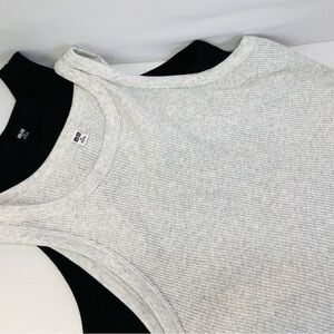 Uniqlo Light Gray Ribbed Top